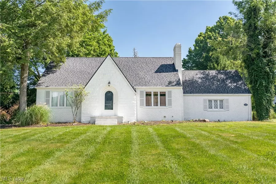 3437 Fulton DR NW, Canton, OH 44718
