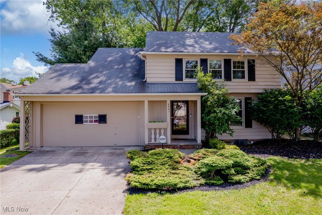Shaker Heights, OH 44122,3401 Helen RD