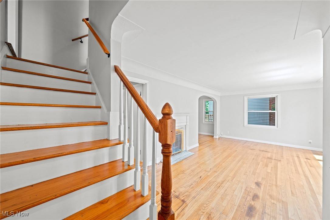 Lyndhurst, OH 44124,1427 Brainard RD