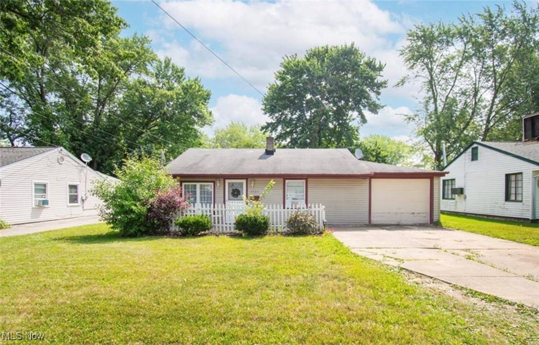 7387 Oregon TRL, Youngstown, OH 44512