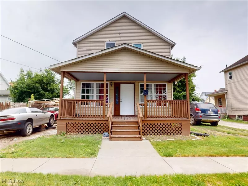 2027 Lexington AVE, Lorain, OH 44052