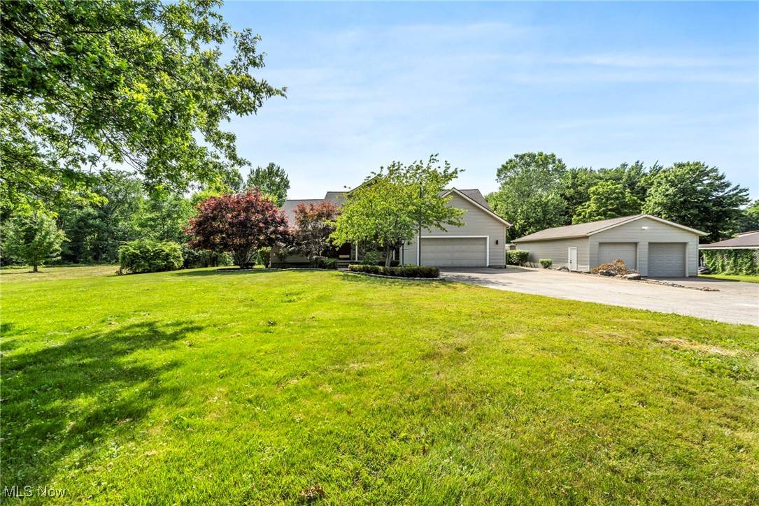 3578 County Line RD, Madison, OH 44057