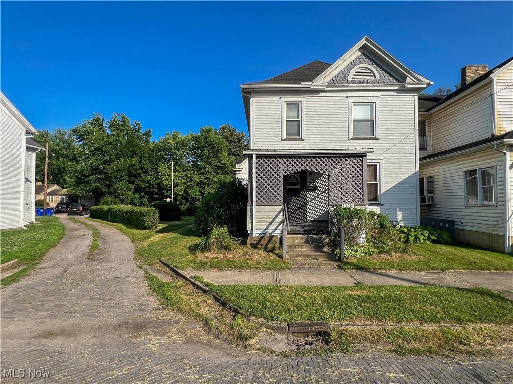 1030 Saint George ST, East Liverpool, OH 43920