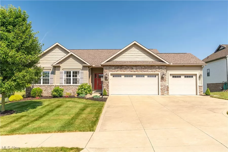 2150 Championship CIR SE, Massillon, OH 44646