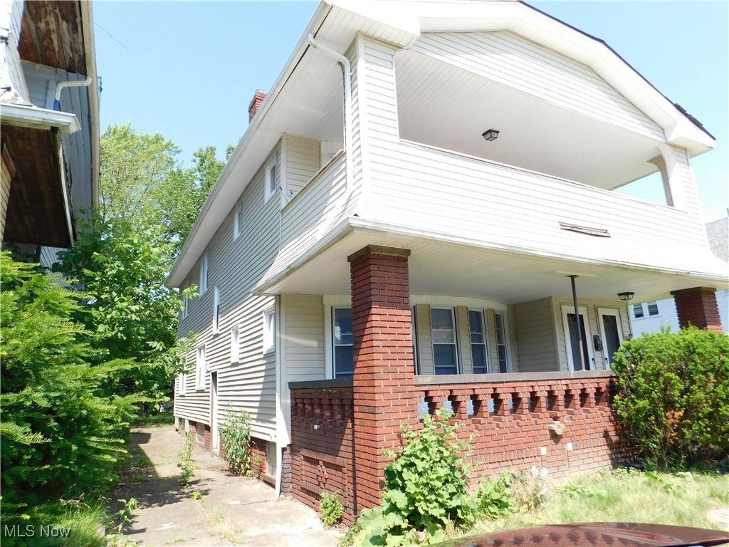 1600 Eddington RD, East Cleveland, OH 44118