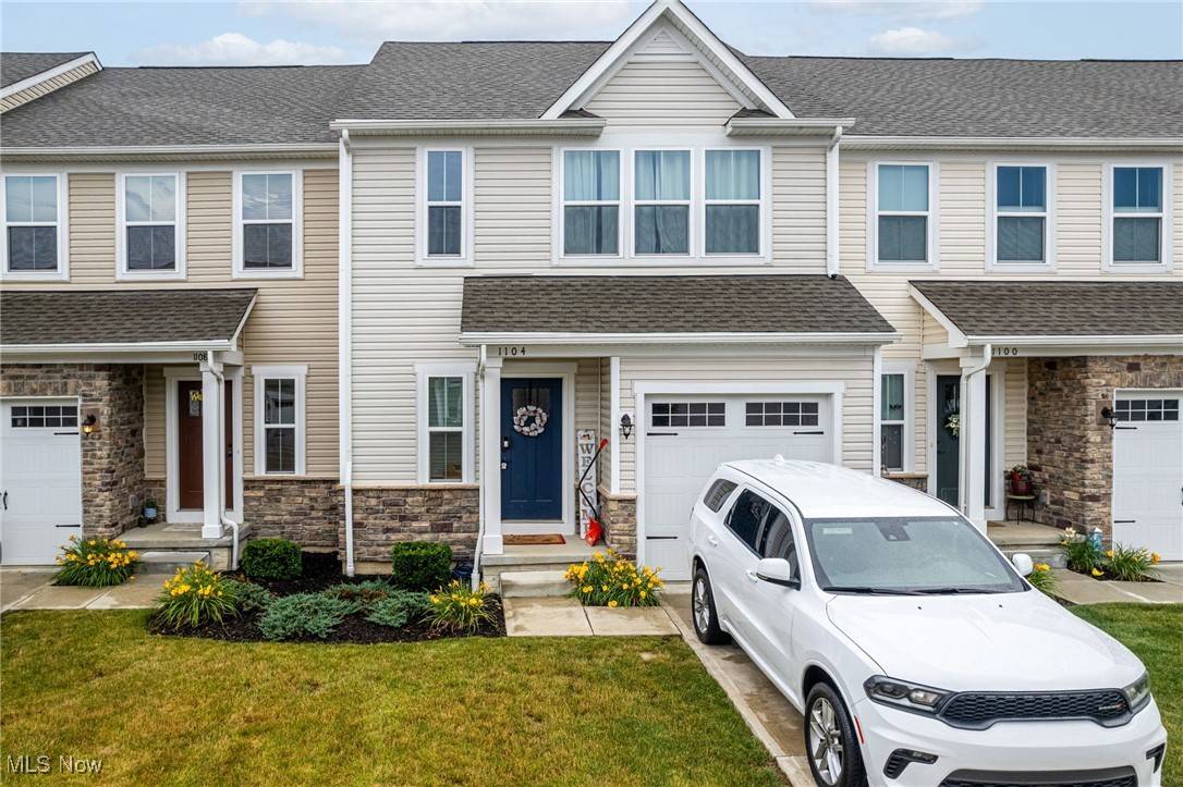 1104 Meadow RUN, Copley, OH 44321