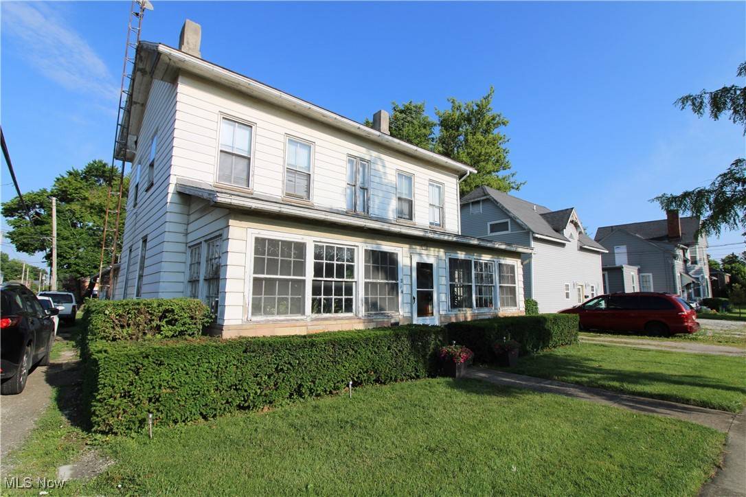 214 Fulton ST, Port Clinton, OH 43452