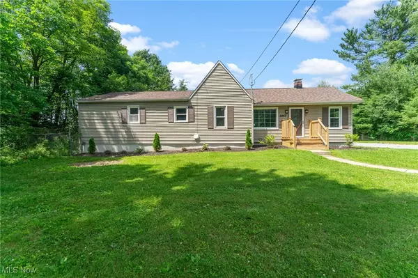 Hubbard, OH 44425,5843 Fairlawn AVE