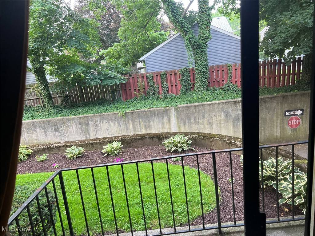 Fairview Park, OH 44126,20312 Lorain RD #111