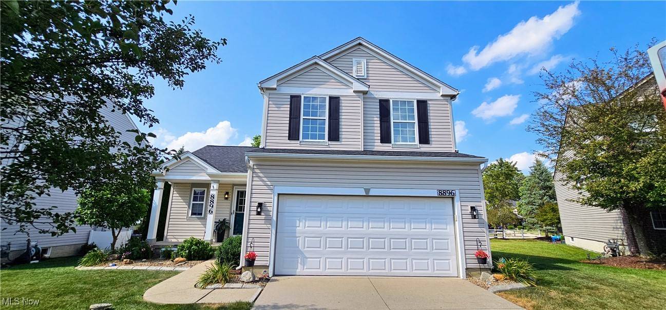 8896 Belton DR, North Ridgeville, OH 44039