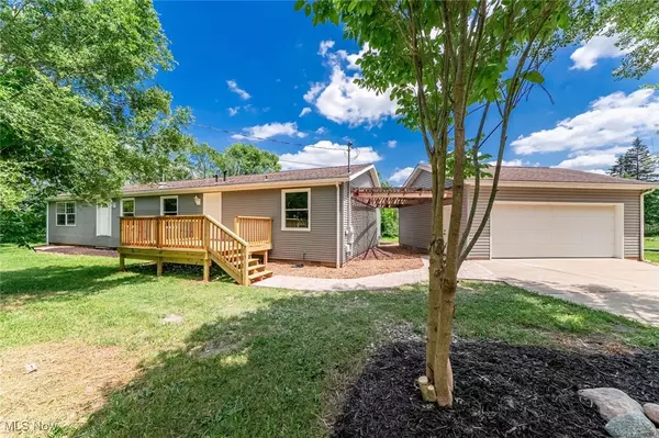 1910 Wilbur RD, Medina, OH 44256