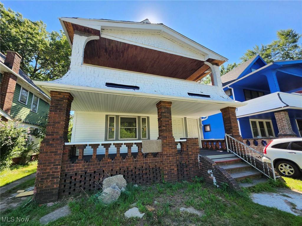 753 E 118th ST, Cleveland, OH 44108
