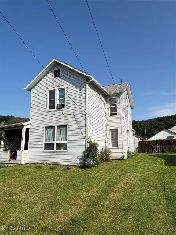 1045 Saint George ST, East Liverpool, OH 43920