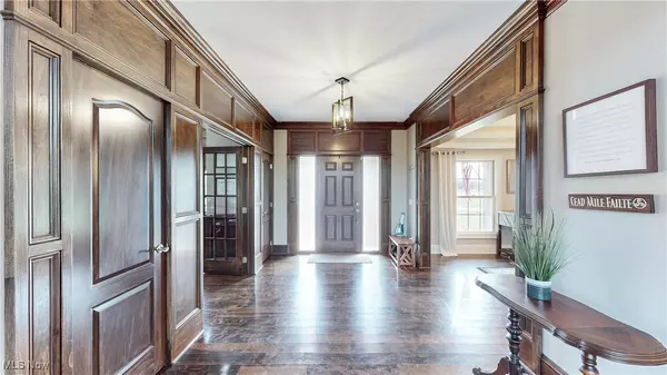 Chagrin Falls, OH 44023,18570 Amber Trails