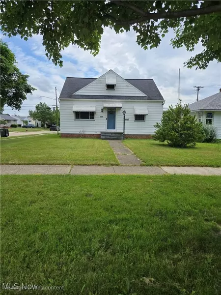 9307 Biddulph RD, Brooklyn, OH 44144