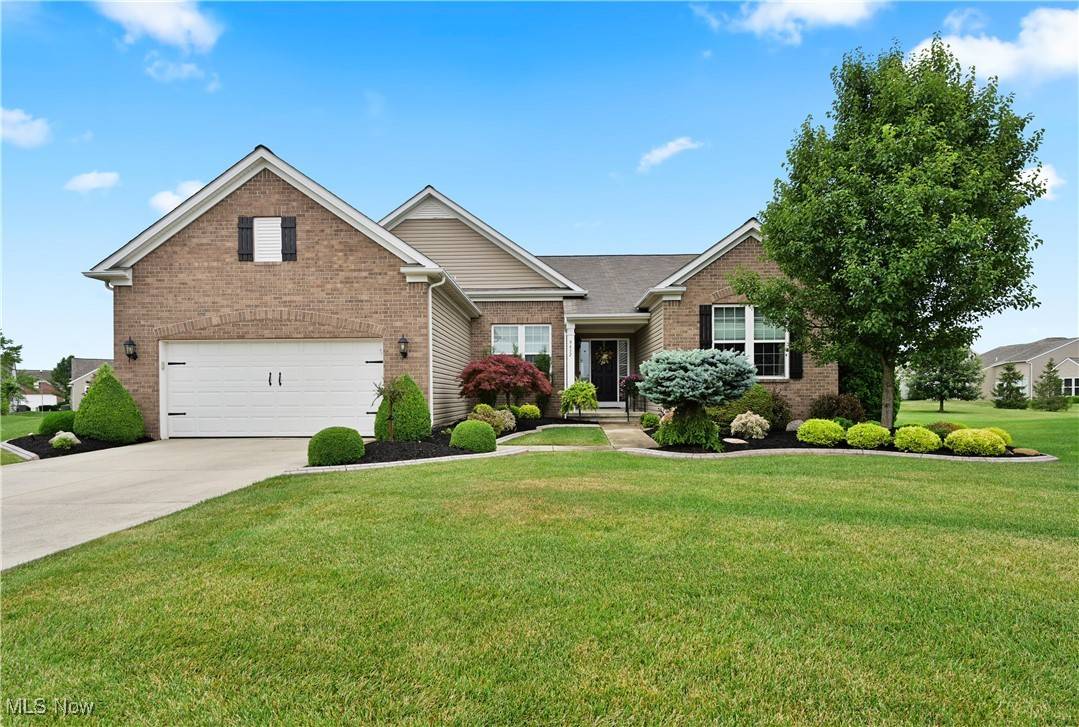 9432 Foxboro DR, North Ridgeville, OH 44039