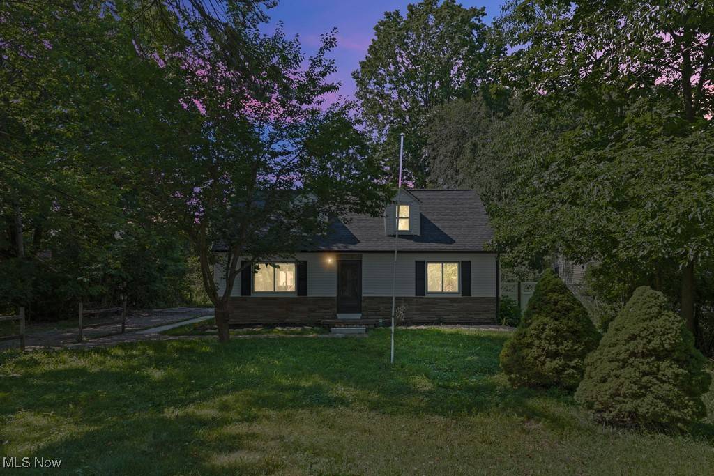 23133 Switzer RD, Brook Park, OH 44142
