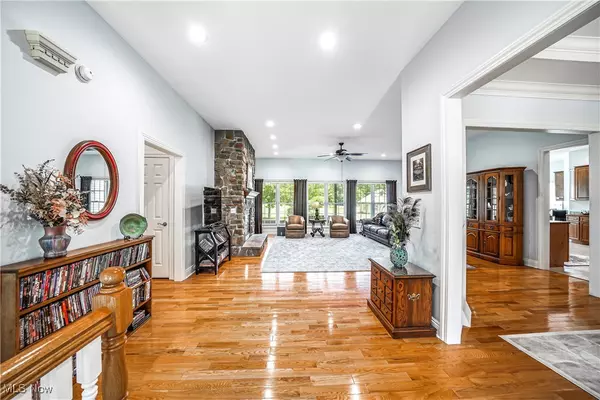 Garrettsville, OH 44231,11383 Rolling Meadows DR