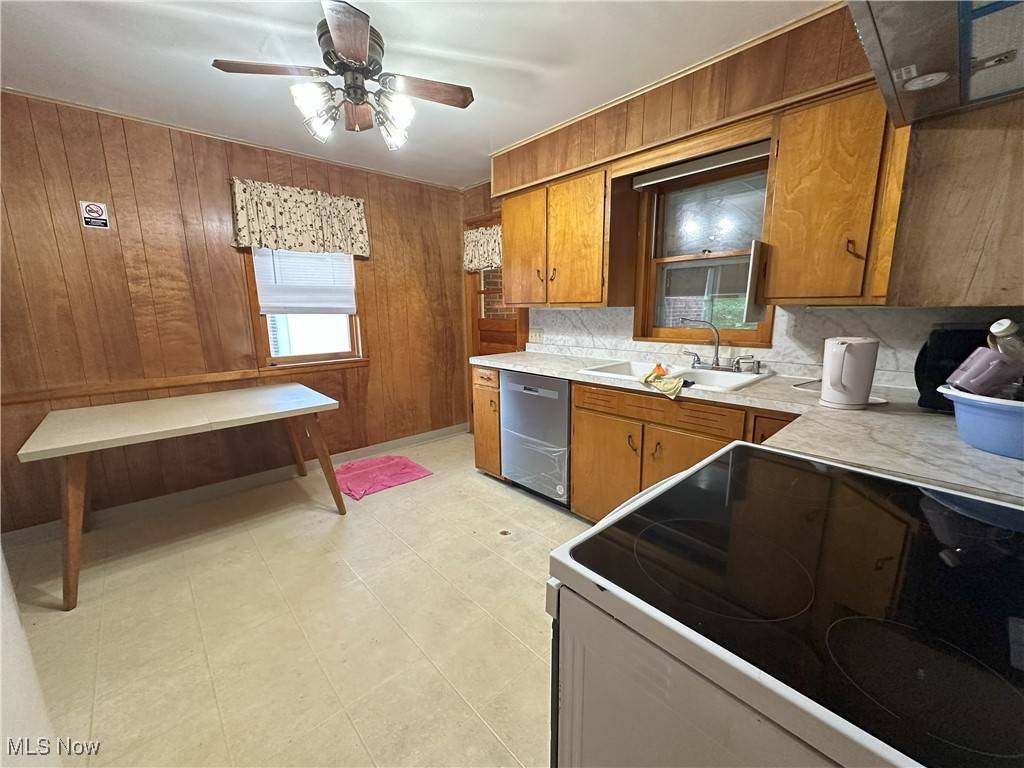 Liberty, OH 44505,3447 Hadley AVE