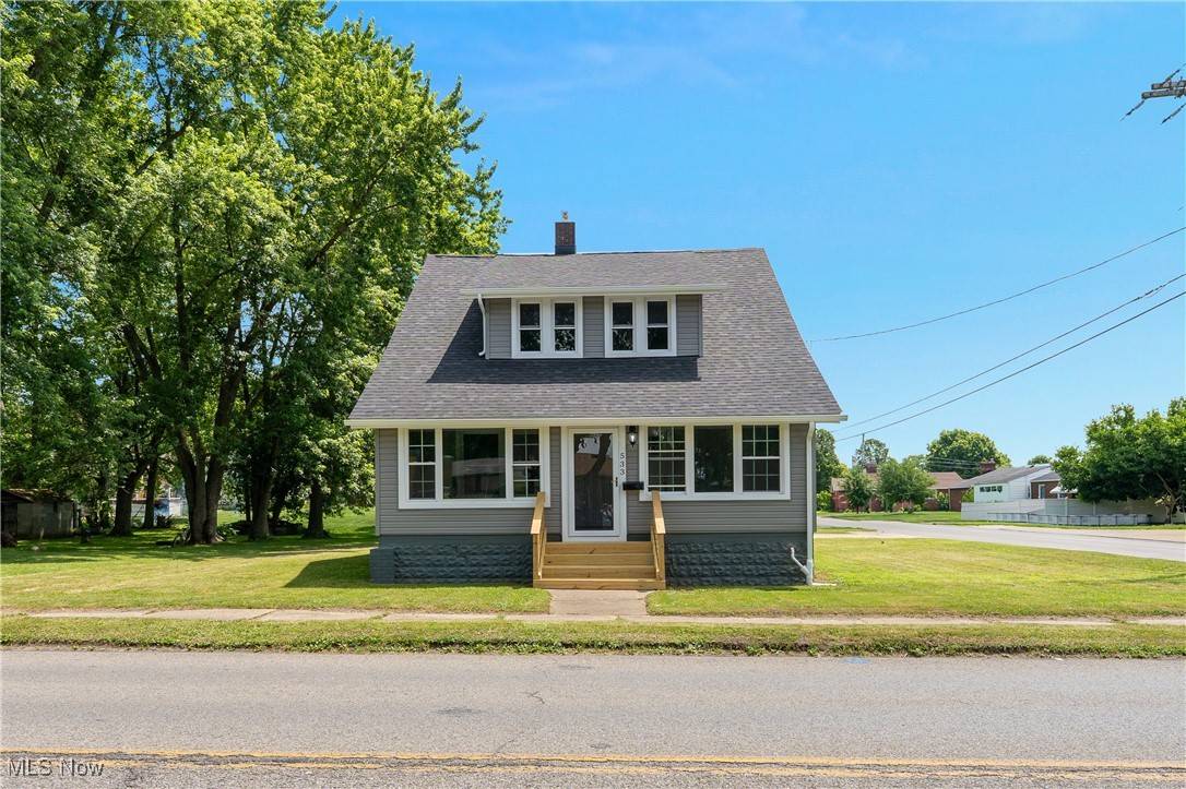 533 12th ST, Campbell, OH 44405