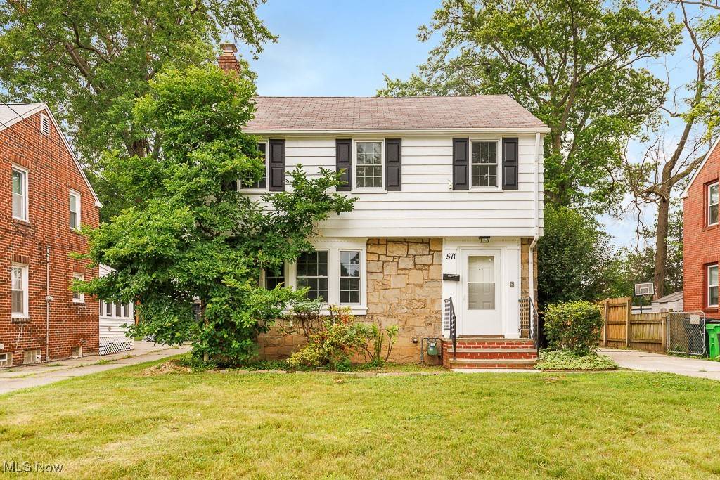 571 E 260th ST, Euclid, OH 44132