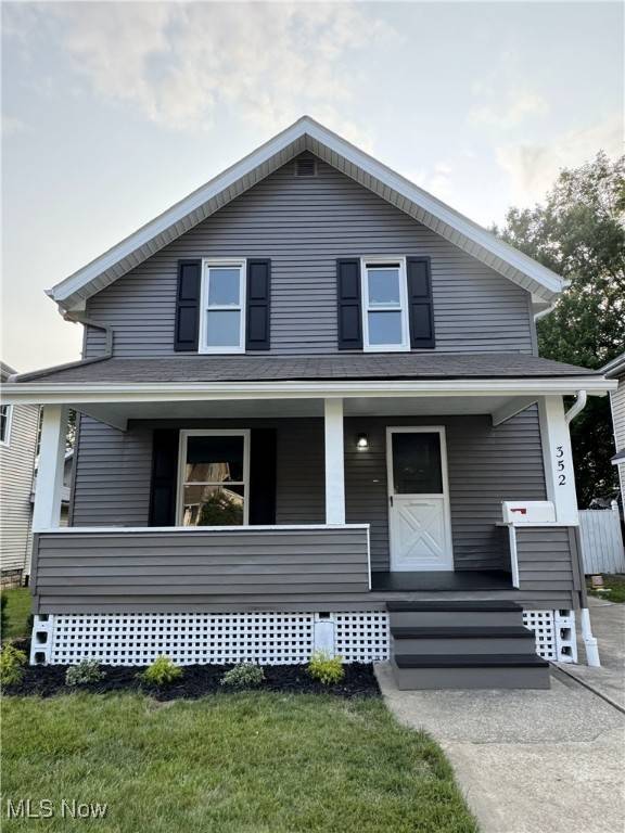 352 N Lyman ST, Wadsworth, OH 44281
