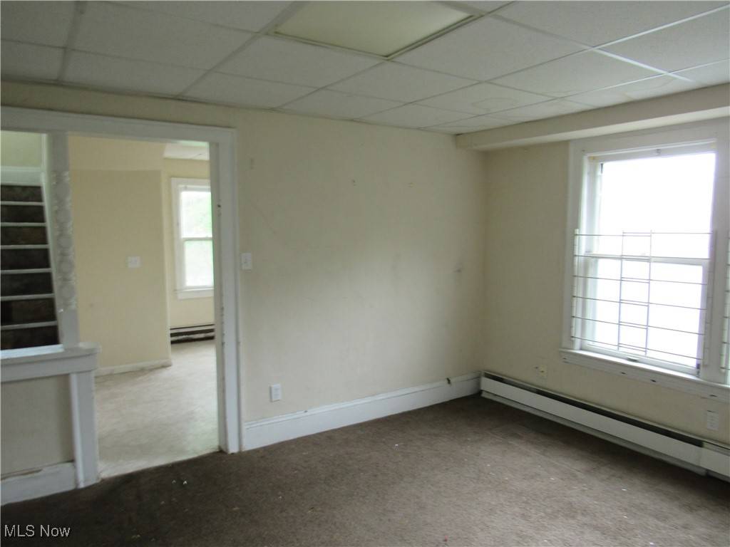 Cleveland, OH 44120,3298 E 143rd ST