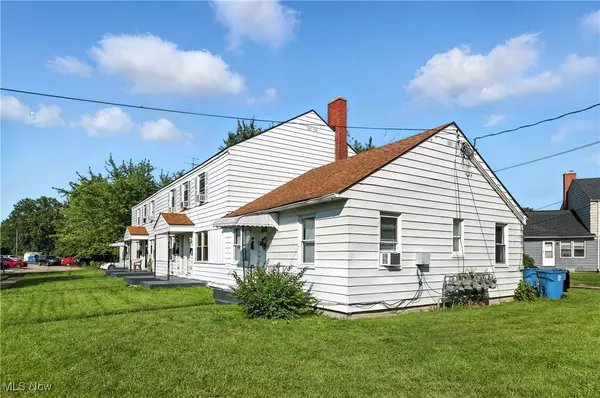 Lorain, OH 44052,954 S Central DR