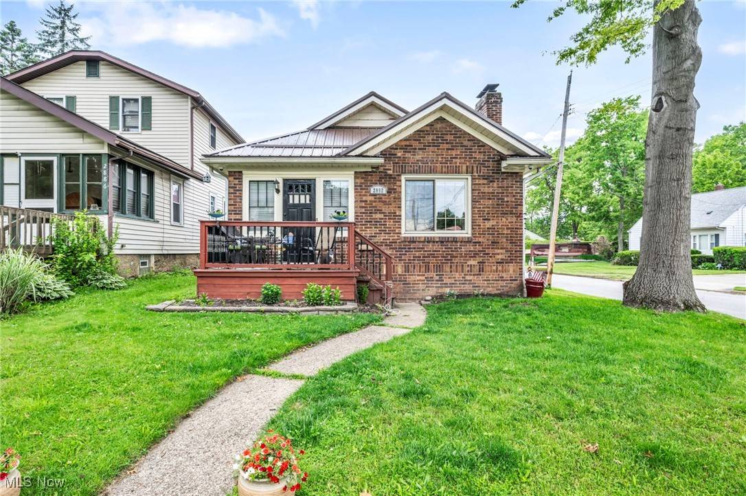 Cuyahoga Falls, OH 44221,2892 Norwood ST