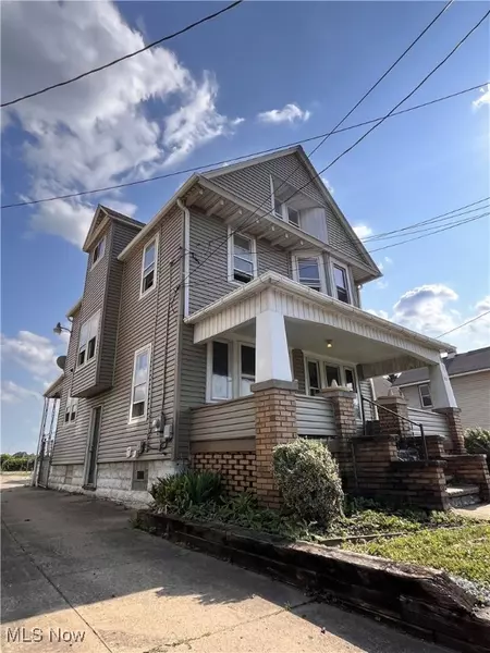 202 E Voris ST, Akron, OH 44311