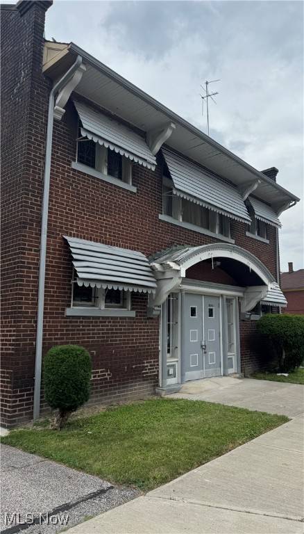 5337 Dolloff RD, Cleveland, OH 44127
