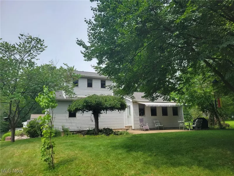 286 Champion AVE E, Warren, OH 44483