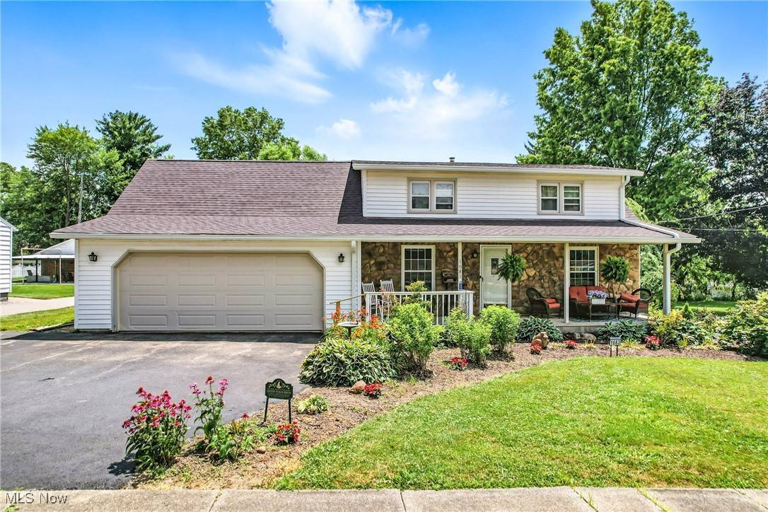 1683 Ridgewood DR, Salem, OH 44460