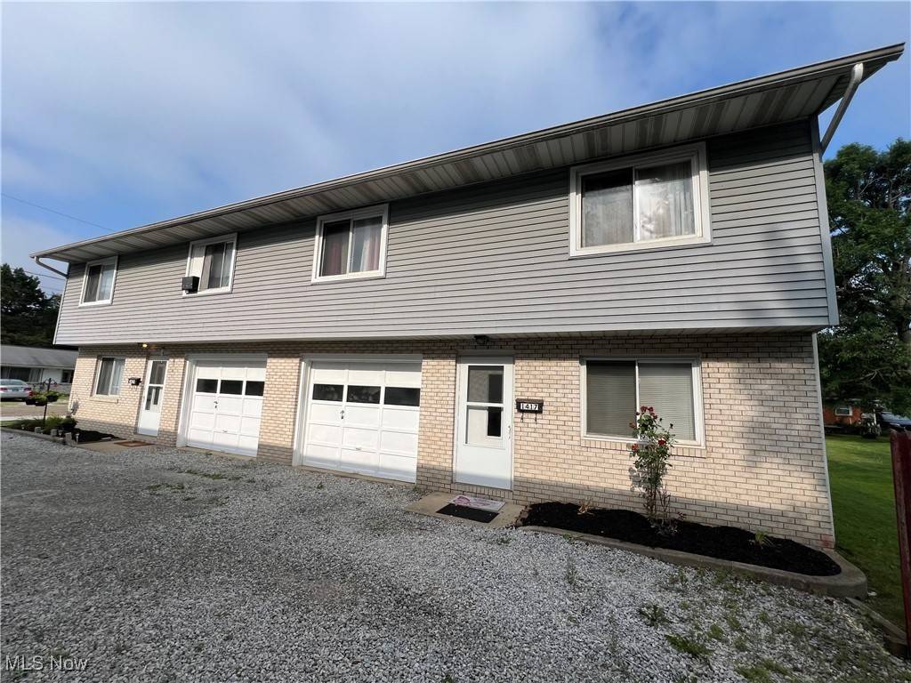 Canton, OH 44709,1417 Field ST NW