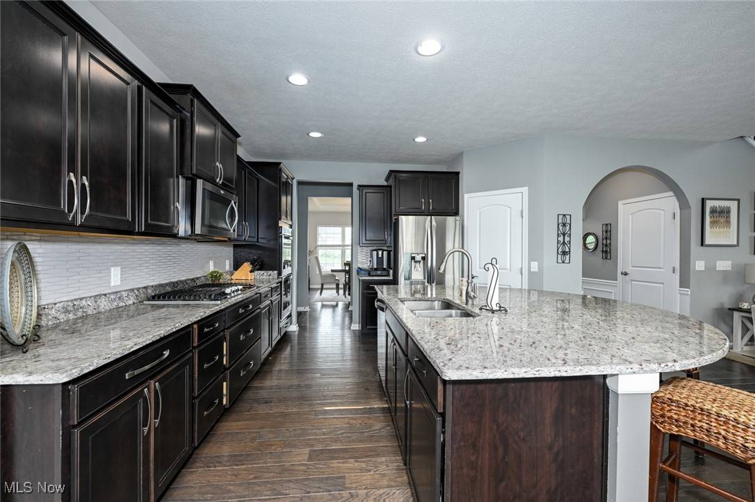Hudson, OH 44236,6634 Regal Woods DR