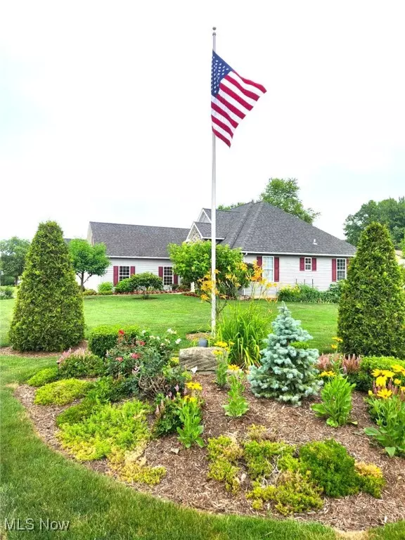 Amherst, OH 44001,1078 Coopers RUN