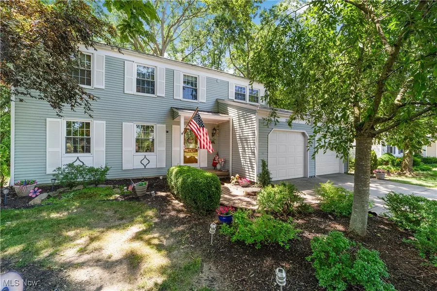 22239 Jonathan DR, Strongsville, OH 44149