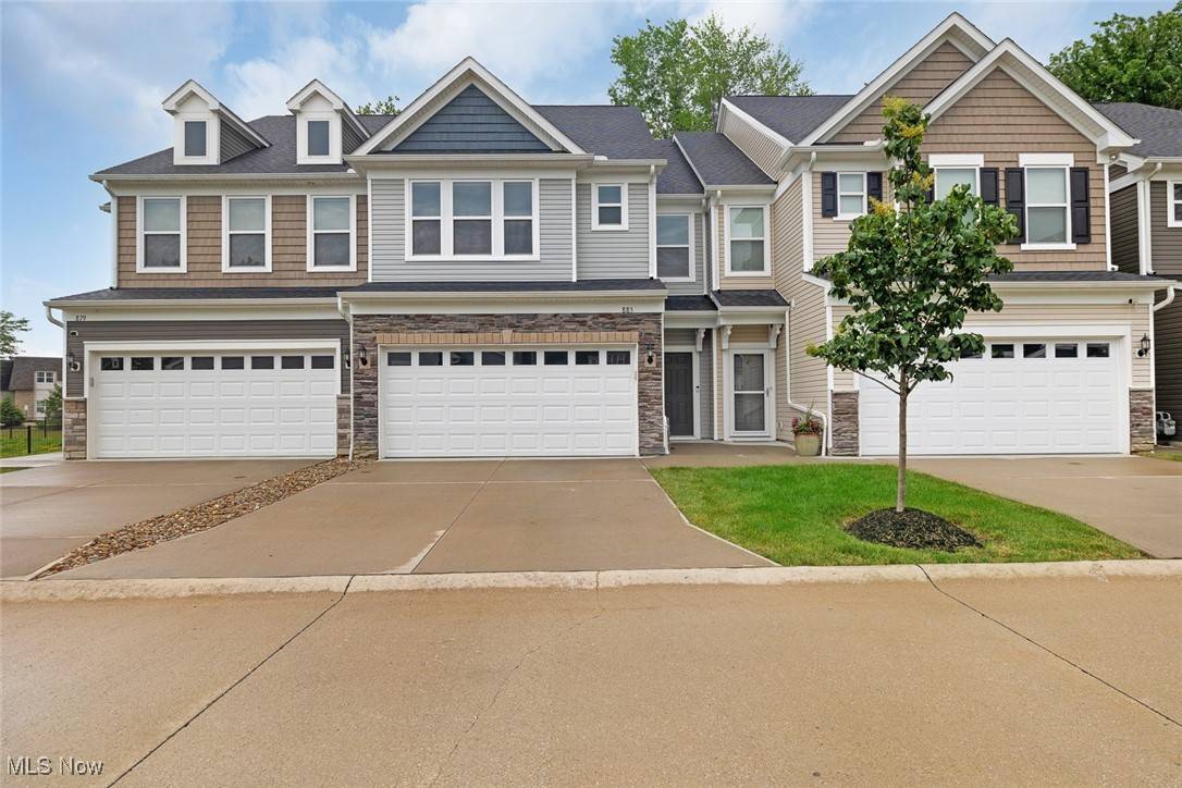 885 Serviceberry CT, Westlake, OH 44145