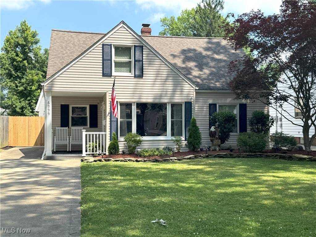 6999 Beresford AVE, Parma, OH 44130