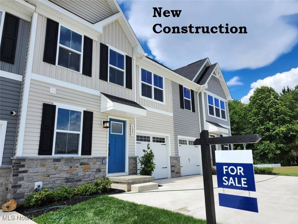 1221 Cedar Ridge DR, Kent, OH 44240