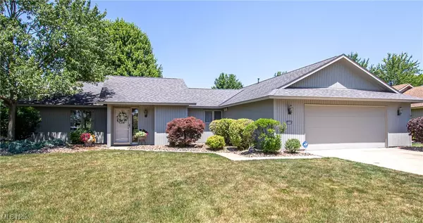 32648 Bridgestone DR, North Ridgeville, OH 44039