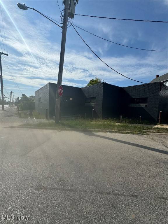 16219 Saint Clair AVE, Cleveland, OH 44110