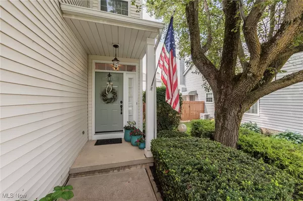 Olmsted Falls, OH 44138,23450 Wainwright TER