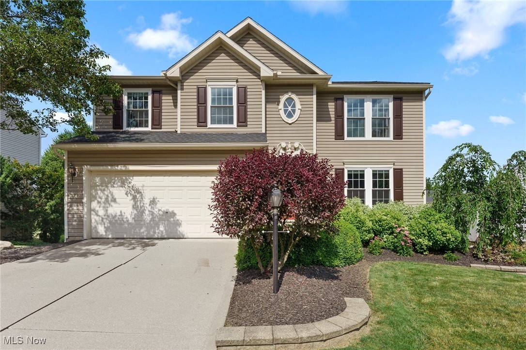 184 Creekledge LN, Copley, OH 44321
