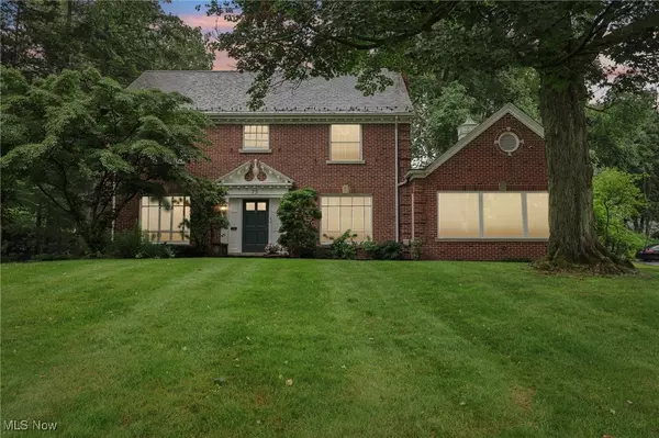 75 N Wheaton RD, Akron, OH 44313