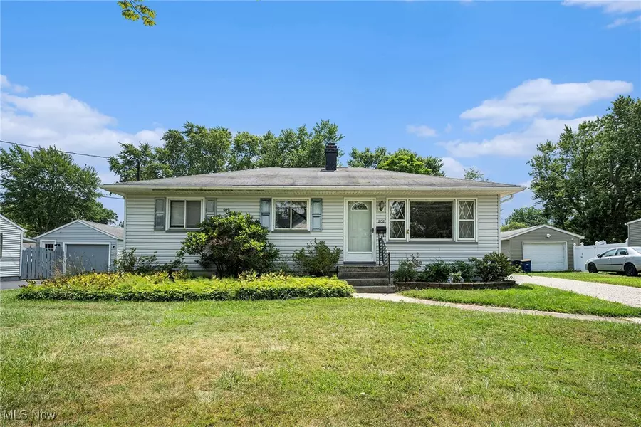 2132 W 13th ST, Ashtabula, OH 44004