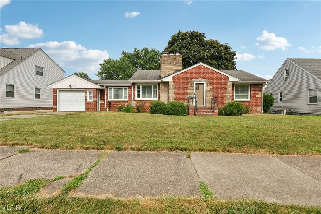 1755 Glenmount AVE, Akron, OH 44301