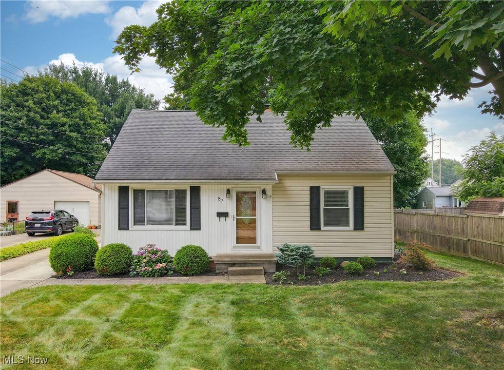 87 Holcomb AVE, Mogadore, OH 44260