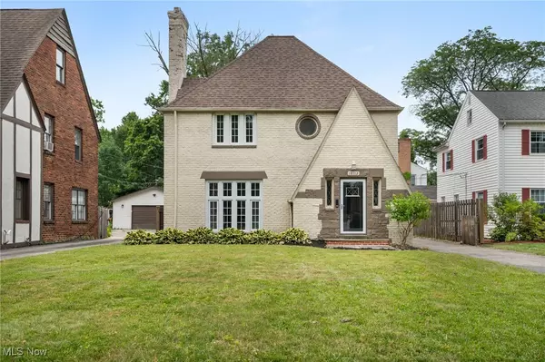 Shaker Heights, OH 44122,18112 Lomond BLVD