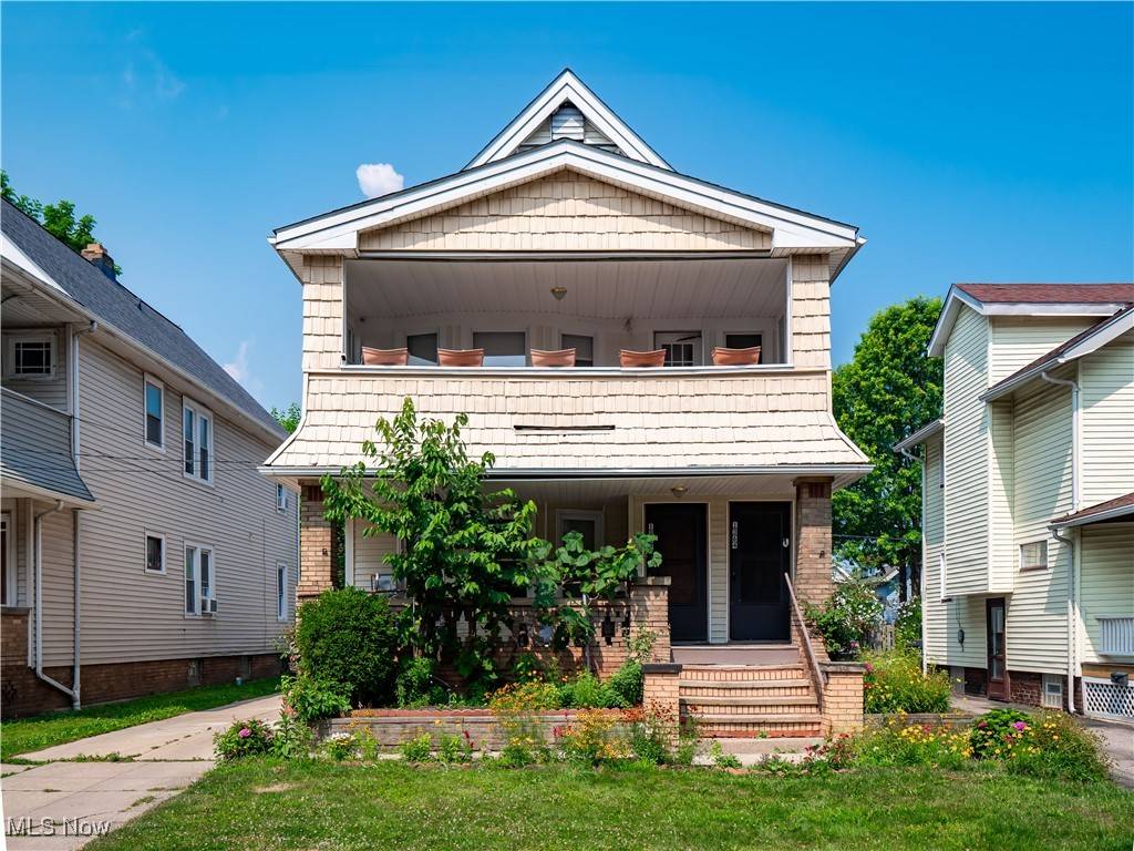 1362 Phelps AVE, Lakewood, OH 44107